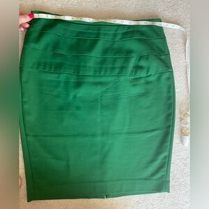 Zara pencil skirt; Size L (large)